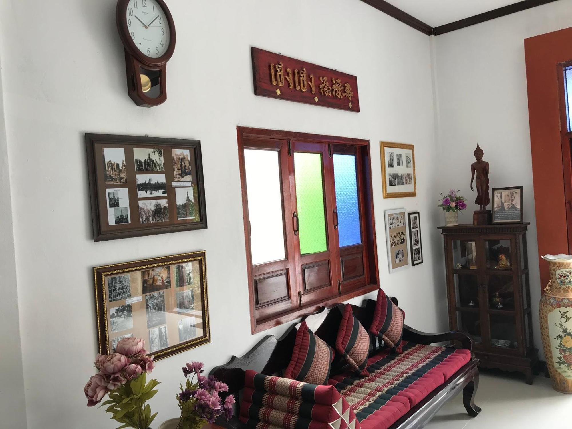Phiphu Art&Gallery Boutique Sukhothaï Extérieur photo